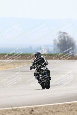 media/Jun-07-2025-TrackDaz (Sat) [[4413525952]]/C Group/240pm (Turn 9)/